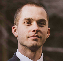 Porträt des Kryptomarkt-Experten und Handelsanalysten Thomas Whitfield